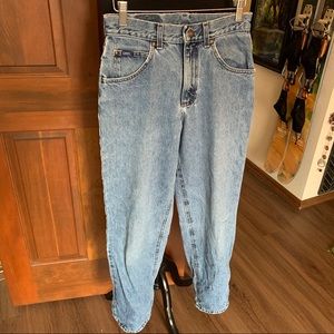 Vintage high-waisted Lee Mom jeans